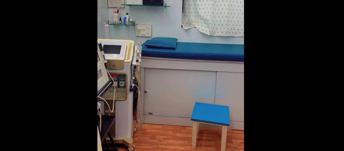 Laser equipment at Dr. Tupe's Clinic